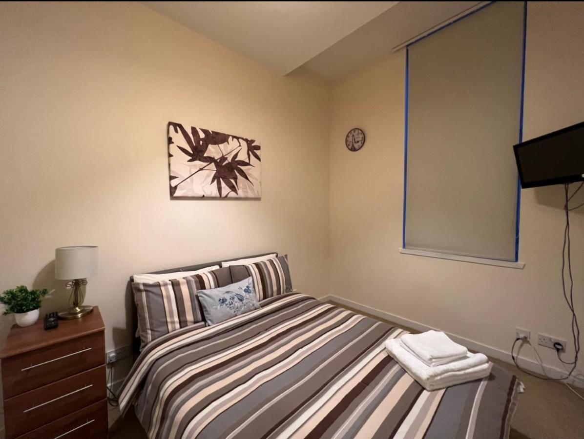 Aberdeen Stay Central 2-Bedrooms Apt-No Party Eksteriør billede