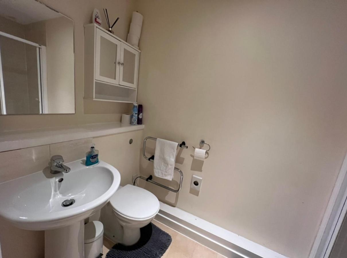 Aberdeen Stay Central 2-Bedrooms Apt-No Party Eksteriør billede