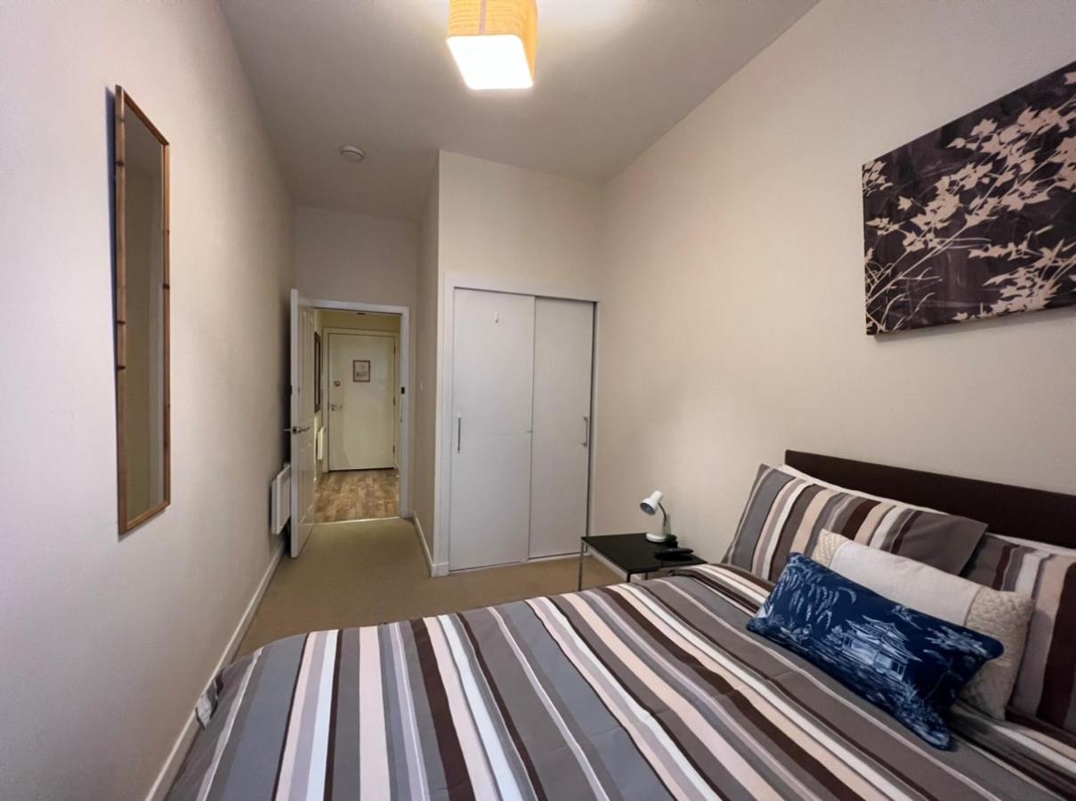 Aberdeen Stay Central 2-Bedrooms Apt-No Party Eksteriør billede