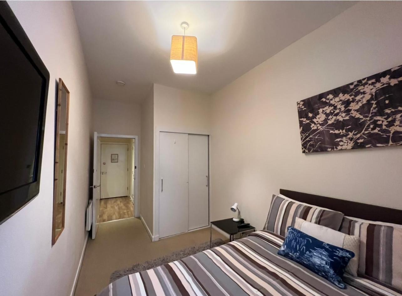 Aberdeen Stay Central 2-Bedrooms Apt-No Party Eksteriør billede