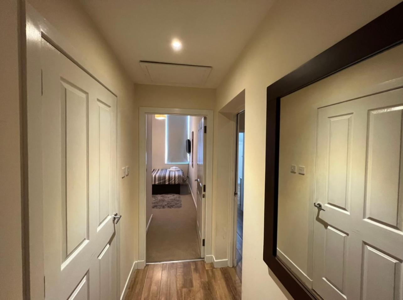 Aberdeen Stay Central 2-Bedrooms Apt-No Party Eksteriør billede